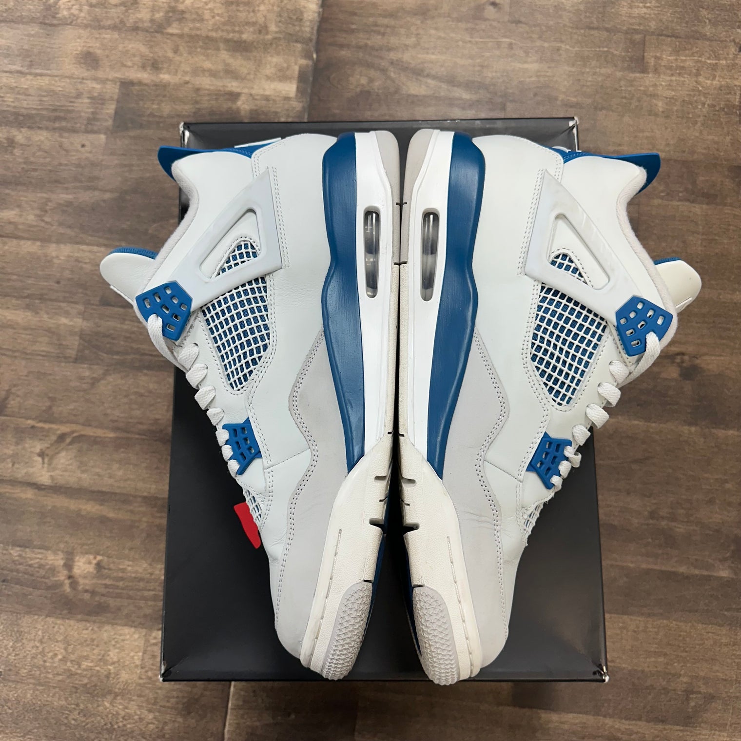 Military Blue Jordan 4 Retro (USED)