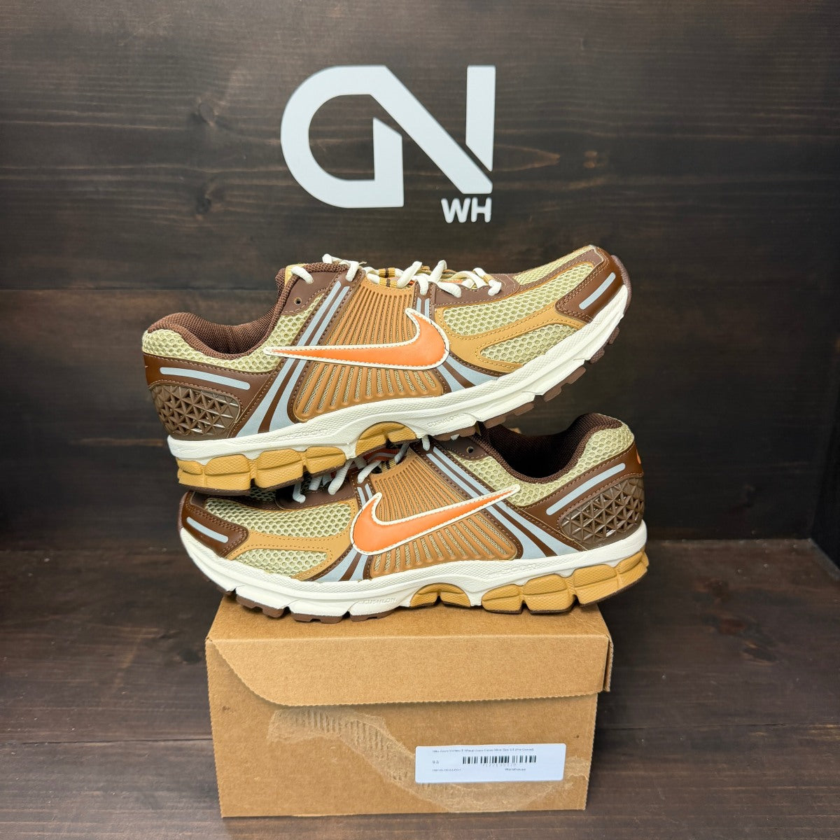 Nike Zoom Vomero 5 Wheat Grass Cacao Wow Size 9.5 (Pre-Owned) - Image 1