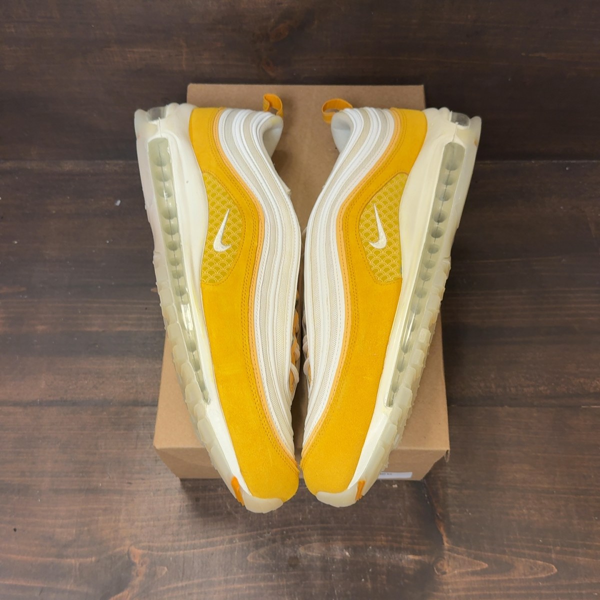 Nike Air Max 97 Koi Gold Size 15 (Pre-Owned) - Image 2