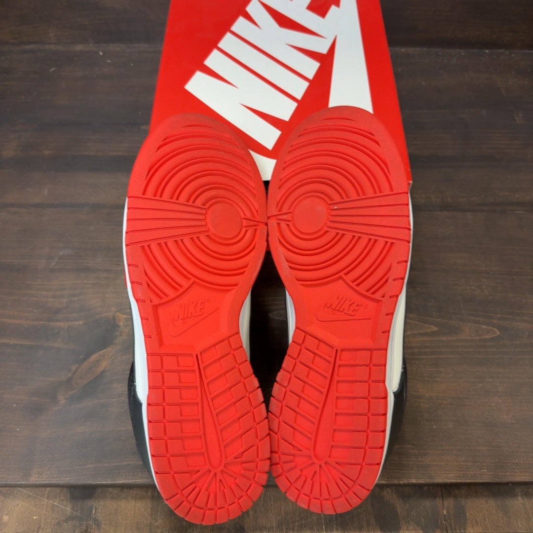 Nike Dunk Low EMB NBA 75th Anniversary Chicago Size 10.5 (Pre-Owned)
