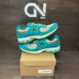 New Balance 2002R Salehe Bembury Water Be The Guide Size 10.5 (Pre-Owned) - front