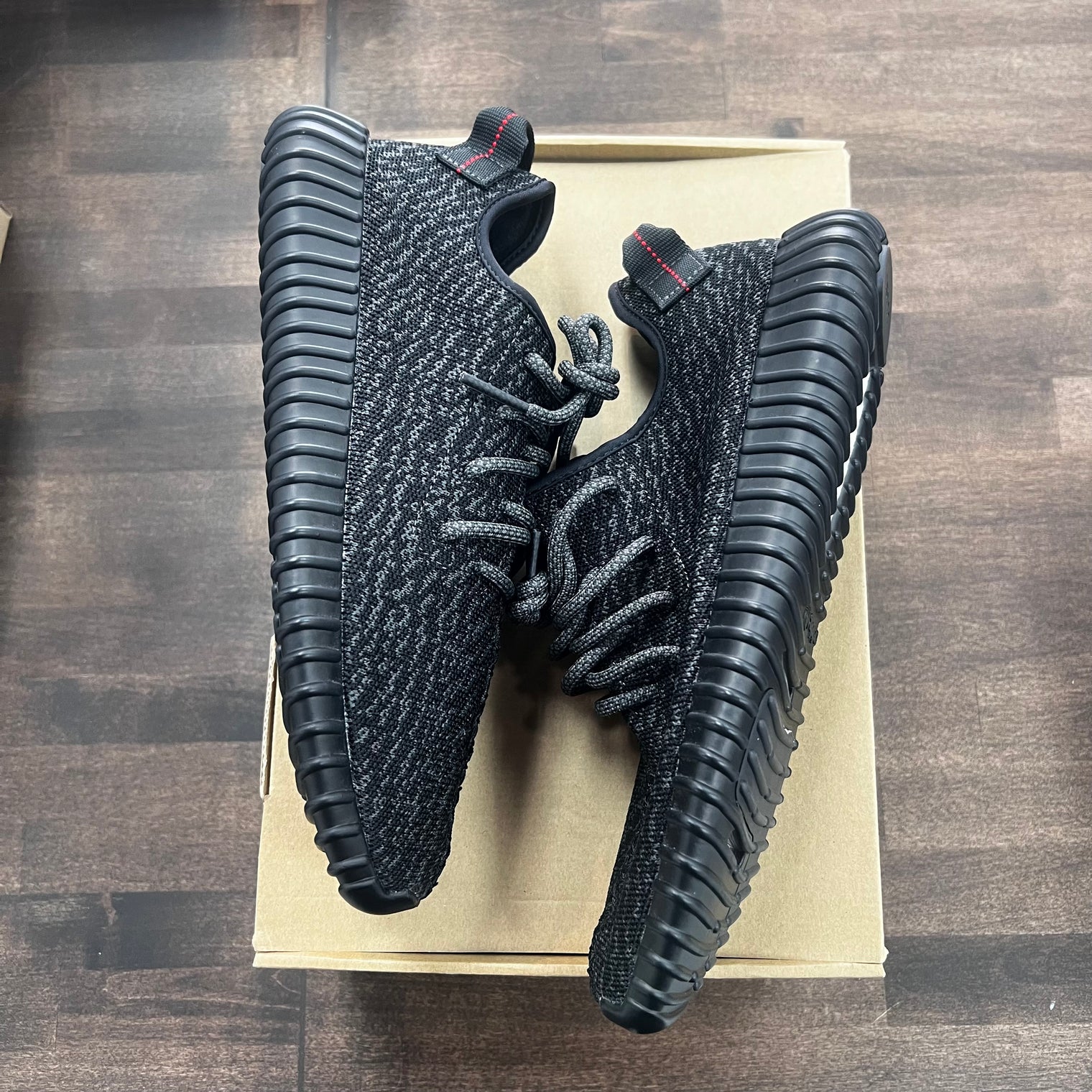 Pirate Black Yeezy 350 (2015) (Like New)