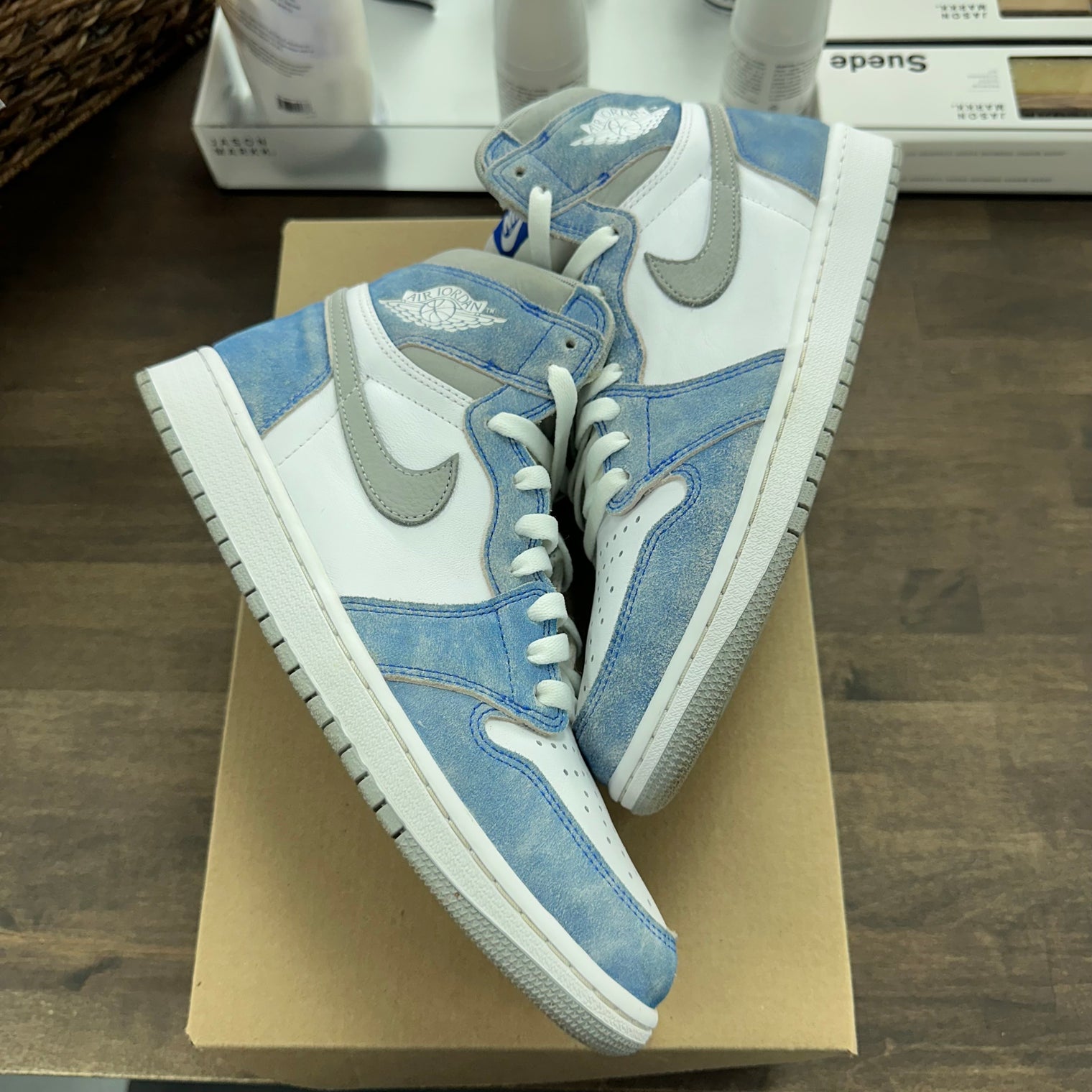 Hyper Royal Jordan 1 High (USED,No Box)