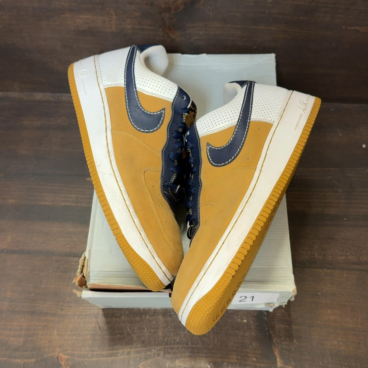 Nike Air Force 1 Low Philly Wheat Size 11 (Pre-Owned) - Image 2