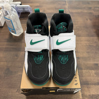 Emerald Nike Air Diamond Turf (USED, No Lid)