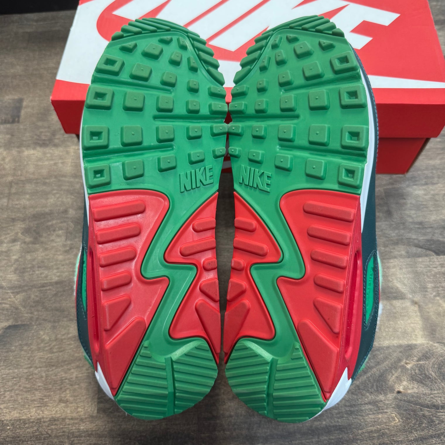 Nike Air Max 90 Nordic Christmas (2020) (US 8.5) (USED)