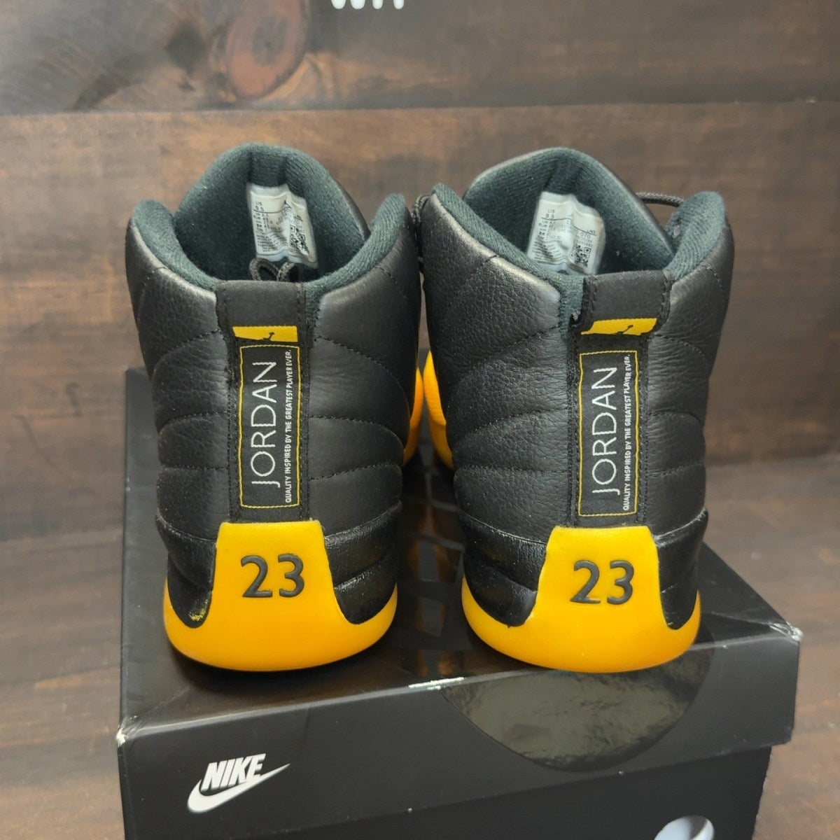 Jordan 12 Retro Black University Gold Size 9.5 (Pre-Owned) - Image 5