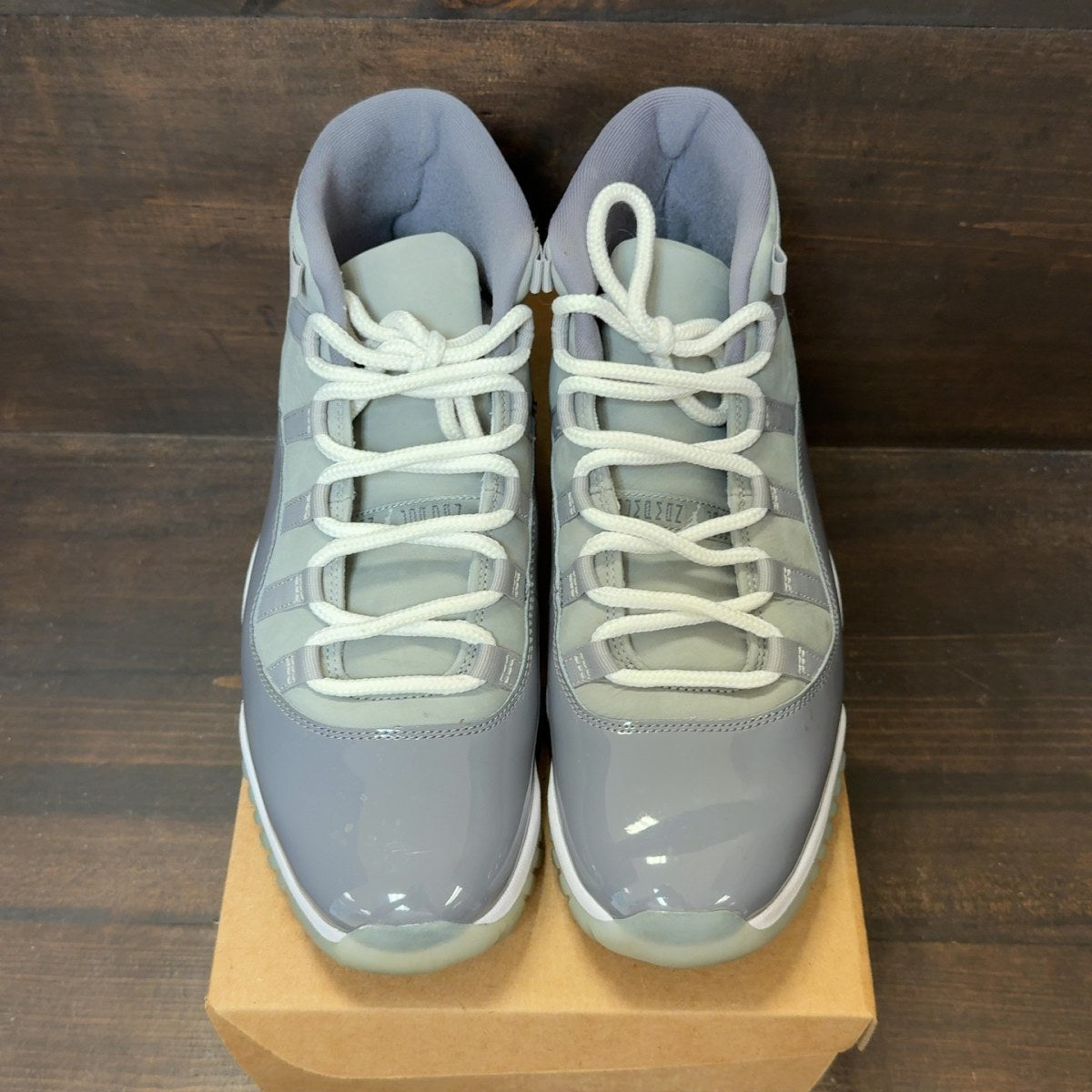 Jordan 11 Retro Cool Grey (2021) Size 11 (Pre-Owned) - Image 3