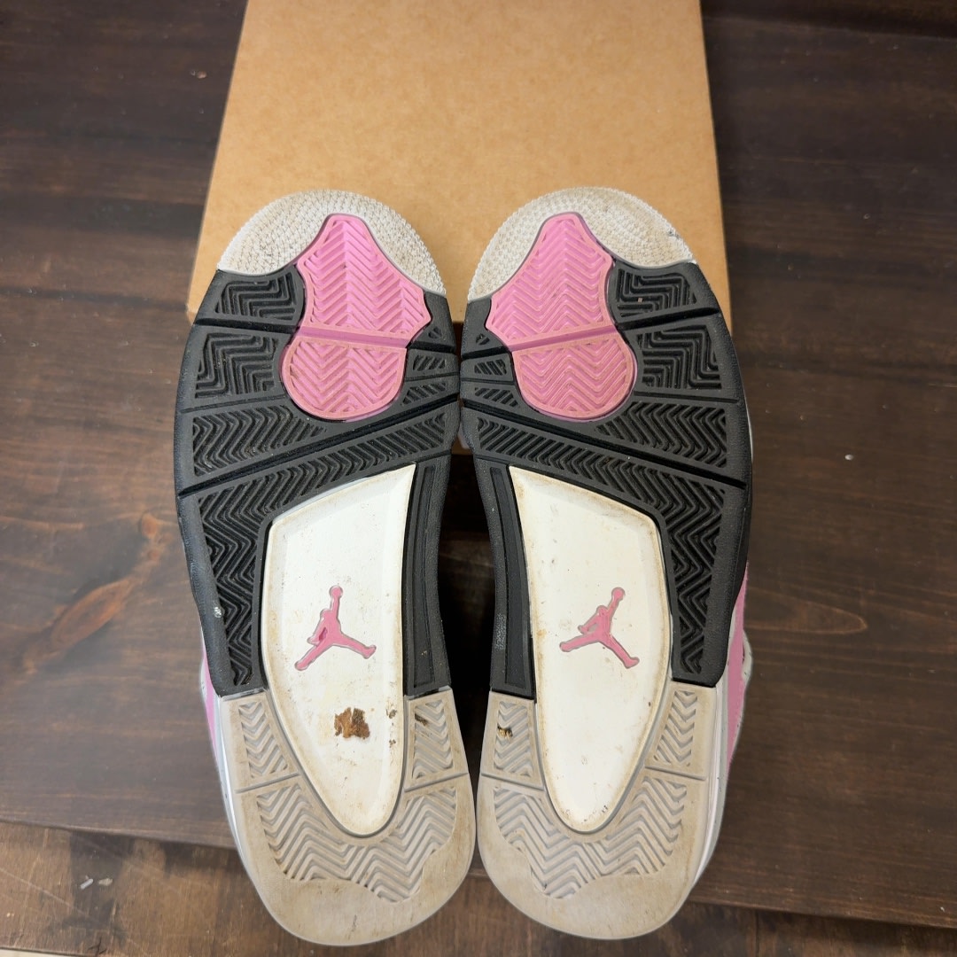 Jordan 4 Retro Orchid (Women's) Size 8W (Pre-Owned) - Image 7