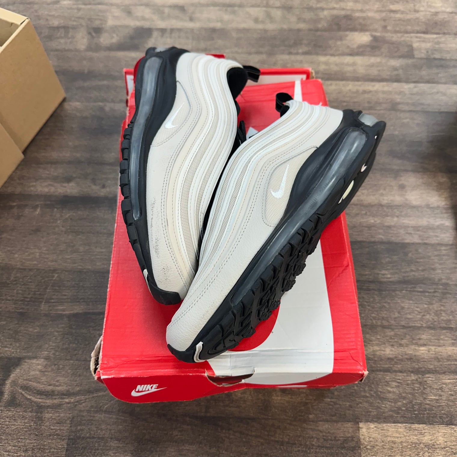 Light Bone Air Max 97 (Used)