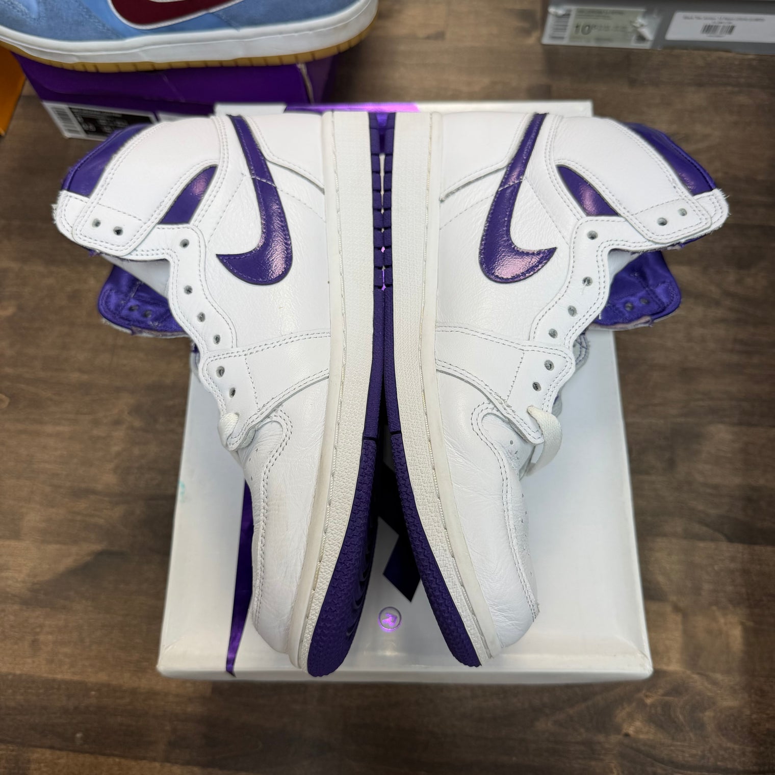 Court Purple Jordan 1 High (W) (USED)
