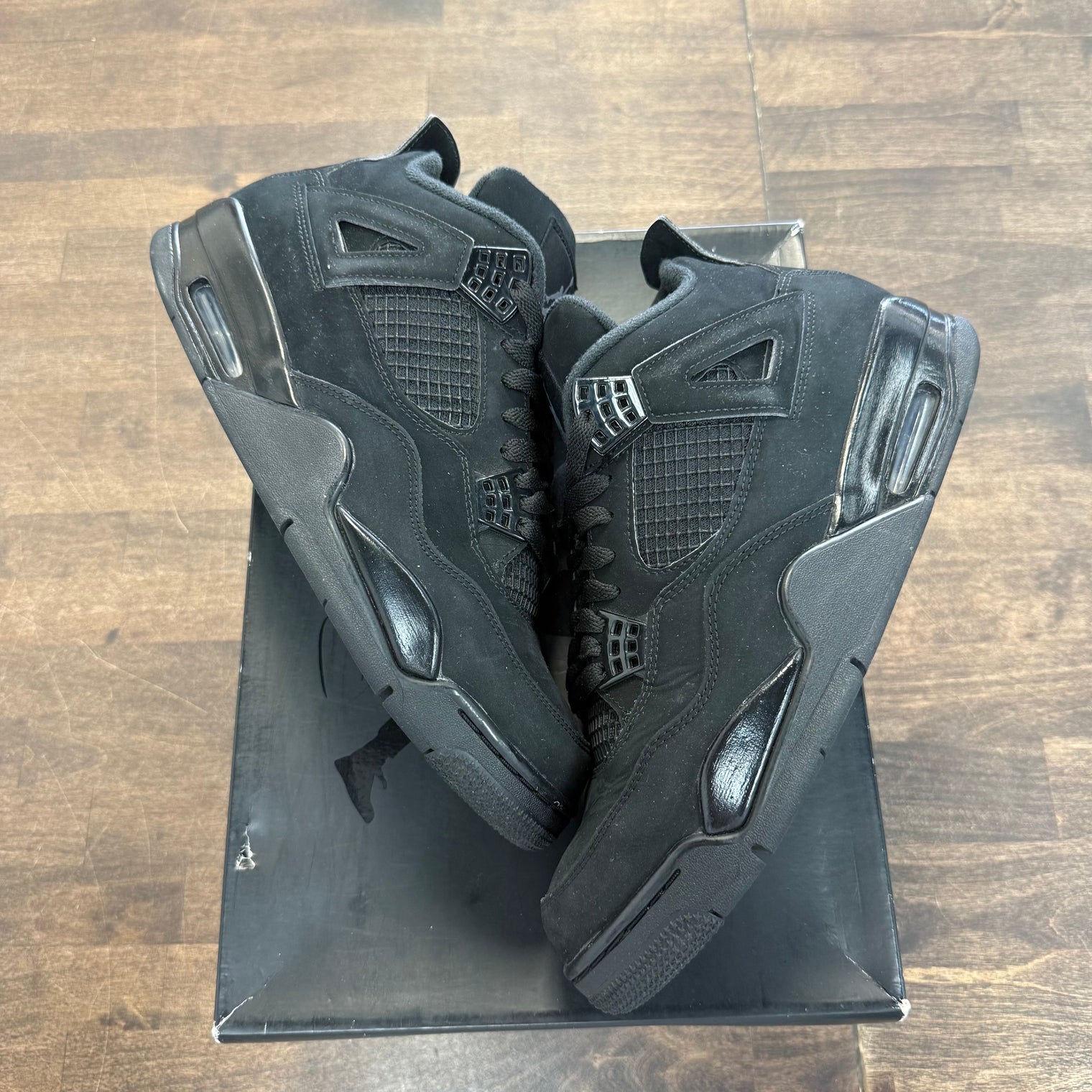 Black Cat Jordan 4 (USED)