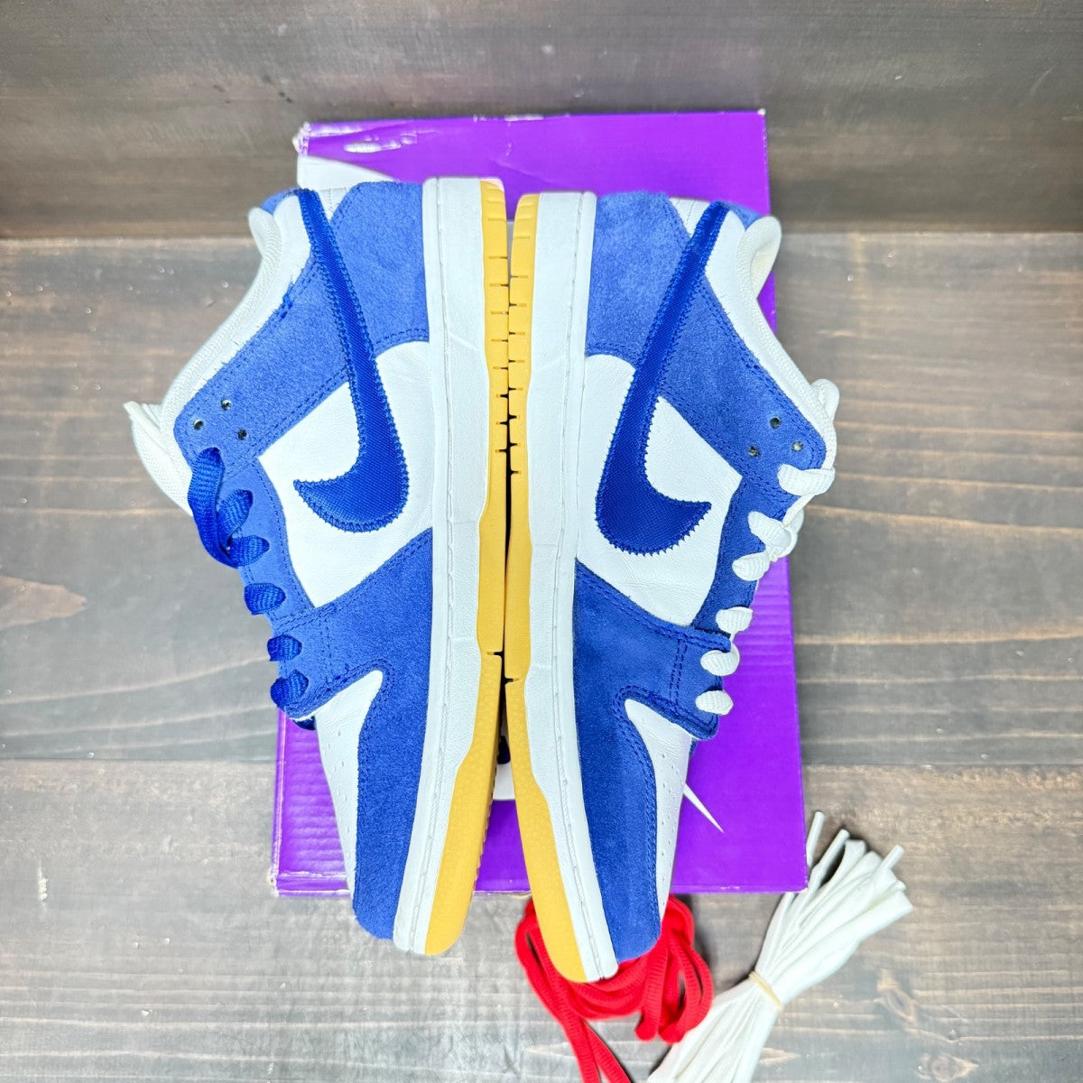Nike SB Dunk Low Los Angeles Dodgers - Image 3