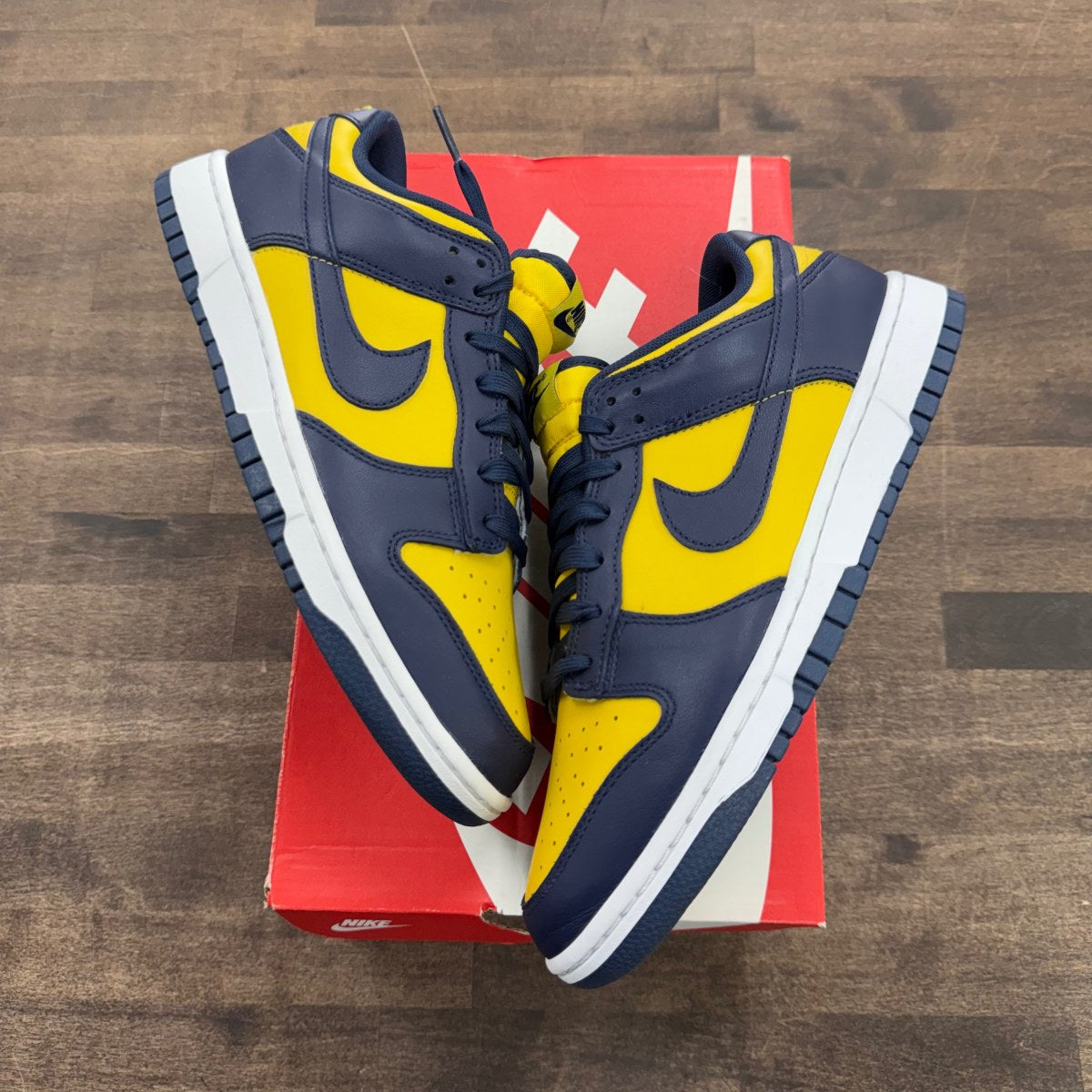 Nike Dunk Low Michigan (2021) - Image 1