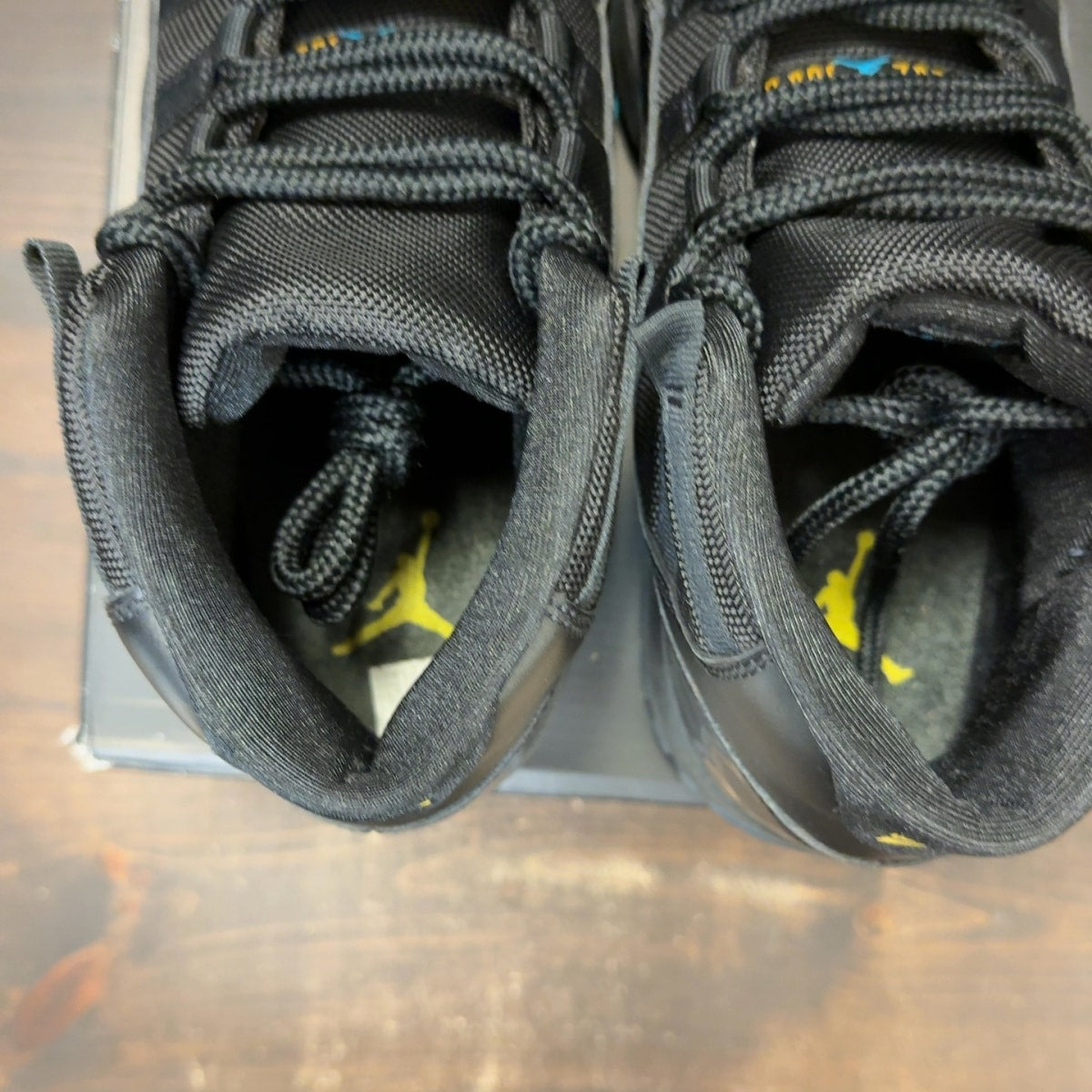 Jordan 11 Retro Gamma Blue (2025) - Image 6