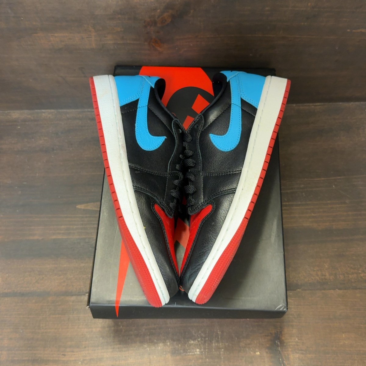 Jordan 1 Retro Low OG NC to Chi (Women's) - Image 2