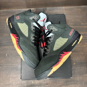 Jordan 5 Retro Gore-Tex Off Noir (Women's) - Image 2
