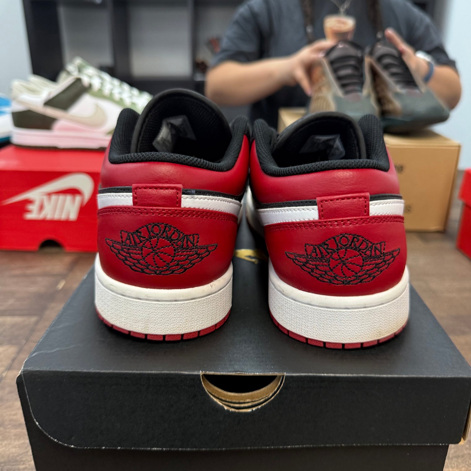 Alternate Bred Toe Jordan 1 Low (USED)