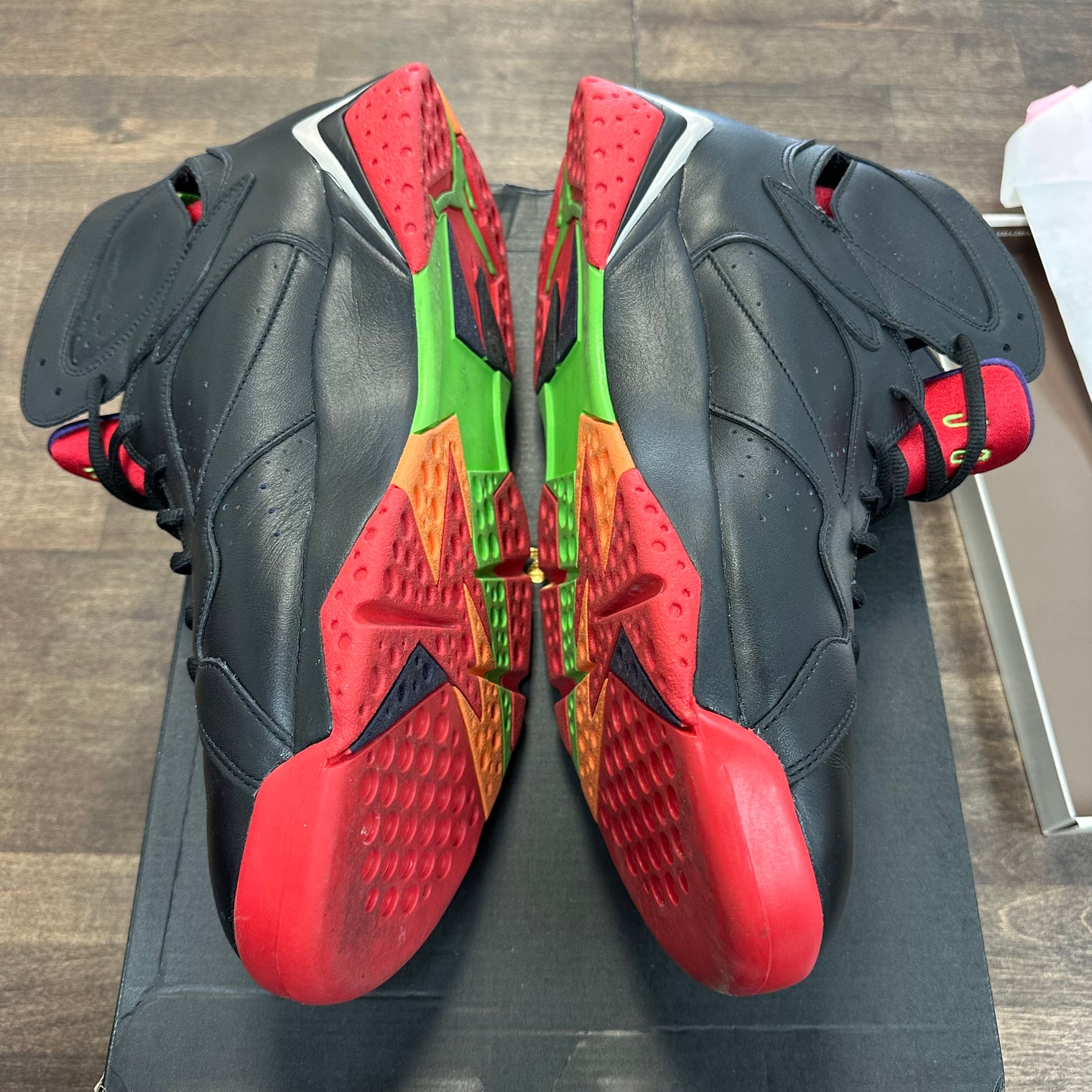 Marvin the Martian Jordan 7 Retro (USED)