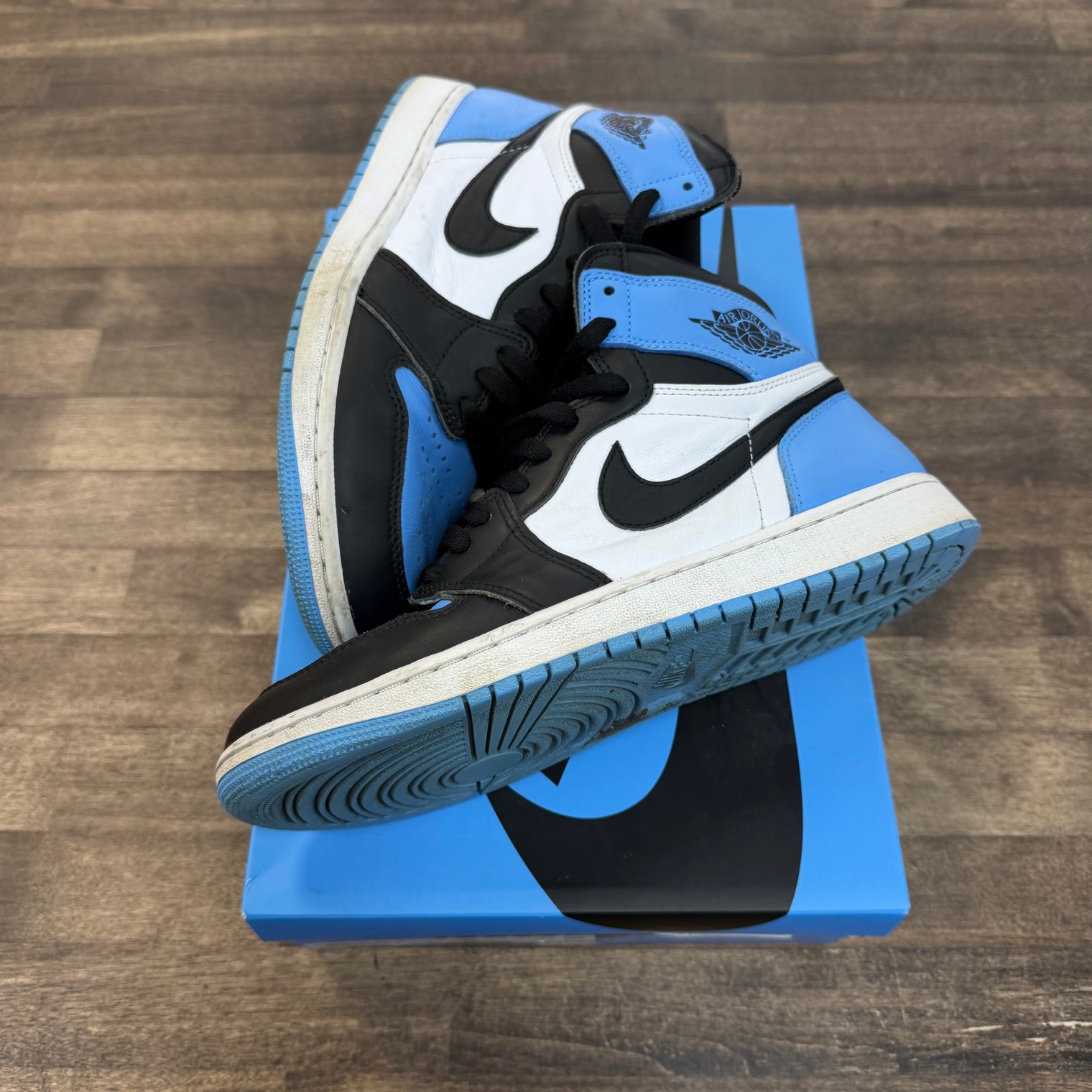 UNC Toe Jordan 1 High (USED)