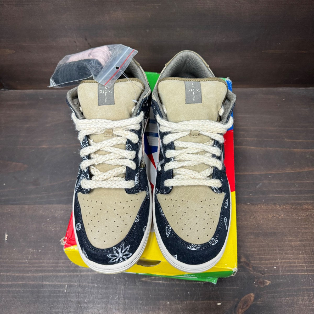 Nike SB Dunk Low Travis Scott - Image 3
