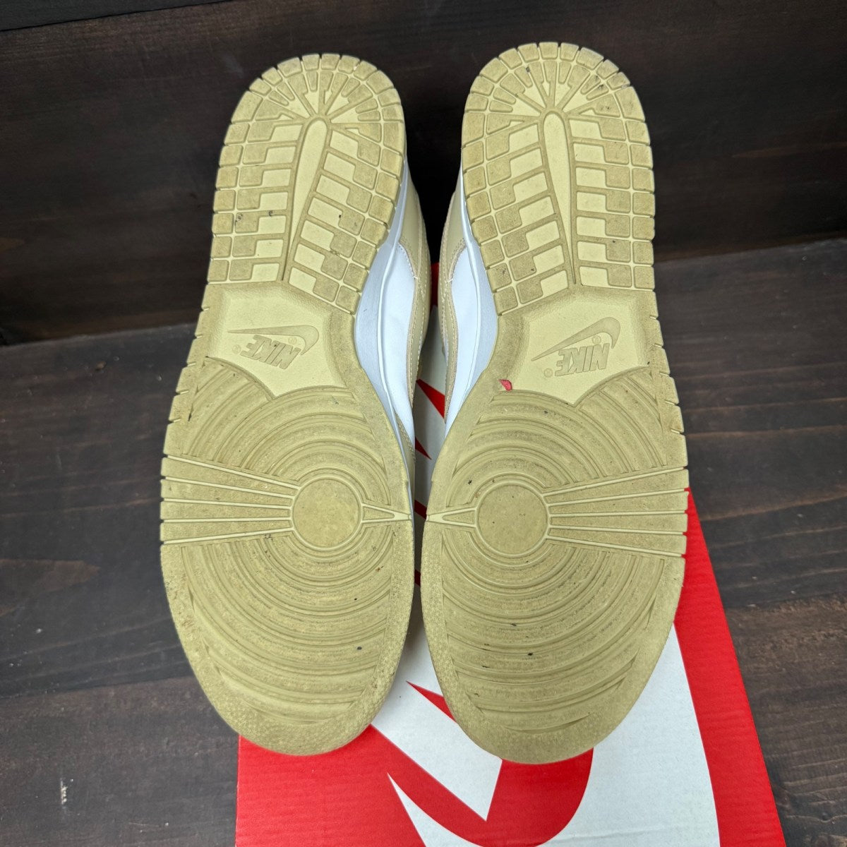 Nike Dunk Low Team Gold - Image 6
