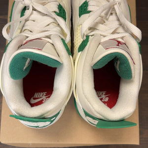 Jordan 4 Retro SB Pine Green Size 5.5 (Pre-Owned) - Image 6