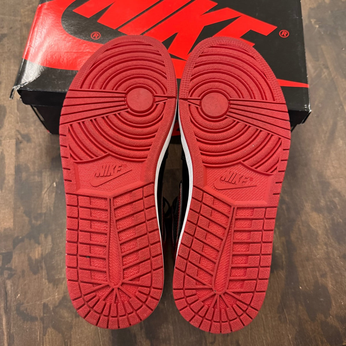Jordan 1 Retro High OG Patent Bred - Image 5