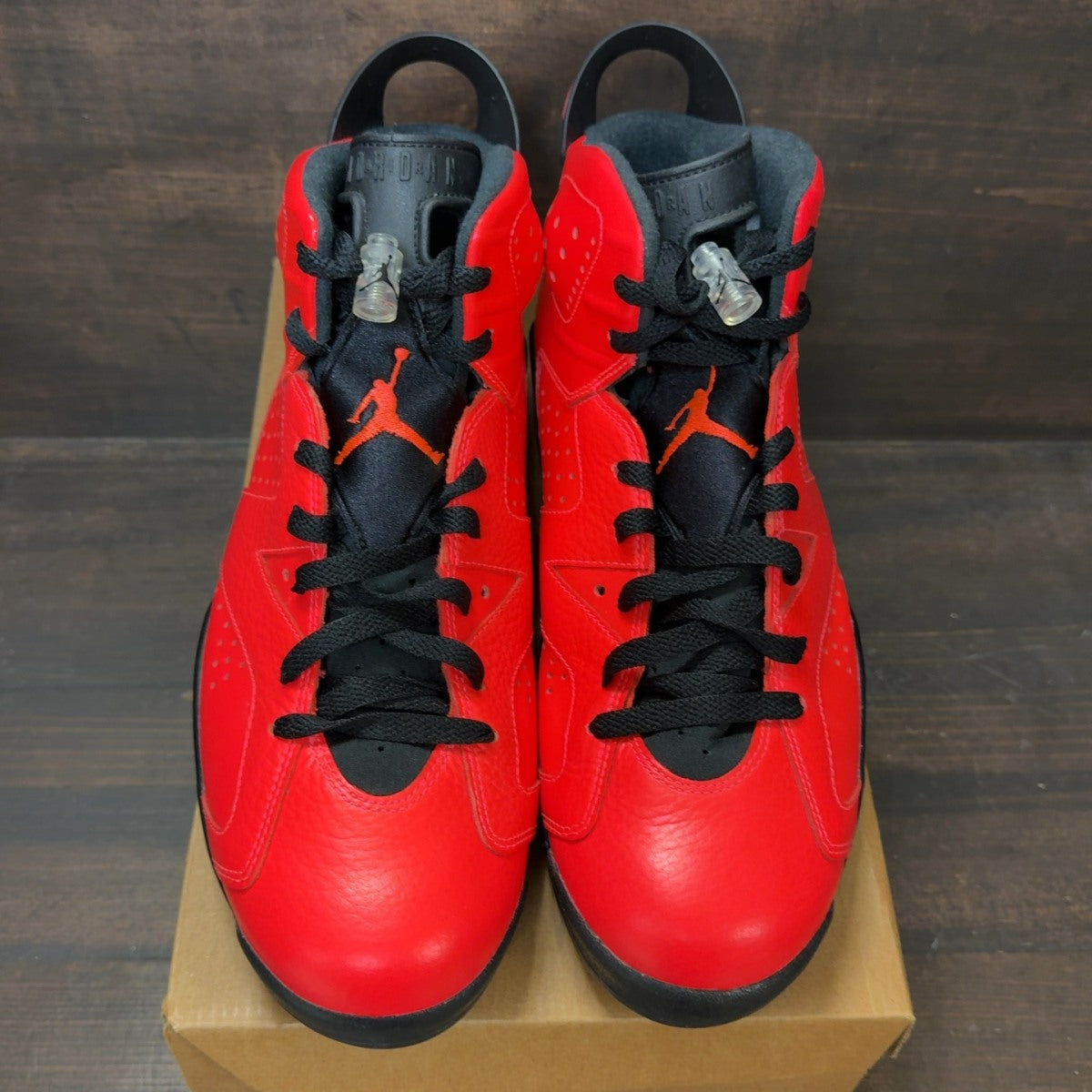 Jordan 6 Retro Infrared 23 (Toro) Size 11.5 (Pre-Owned) - Image 3