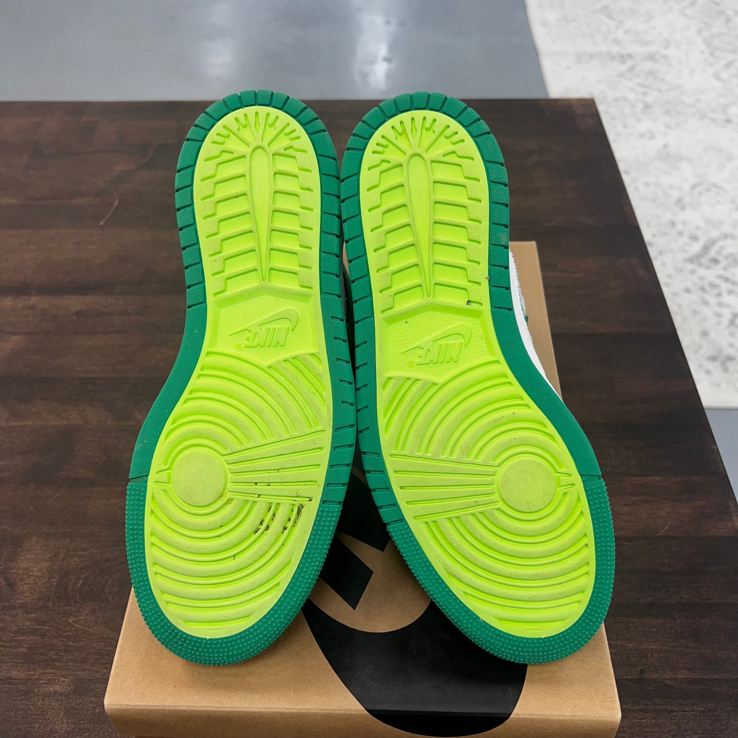 Stadium Green Jordan 1 High Zoom Air CMFT (USED)