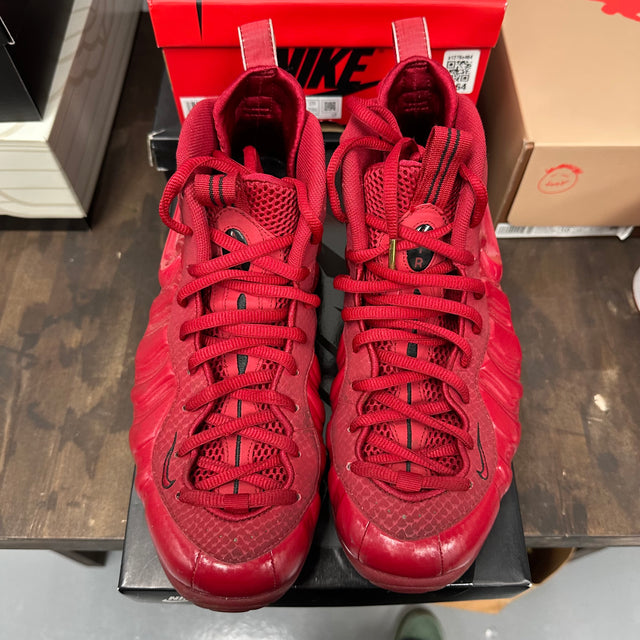 Red October Foamposite Pro (USED)