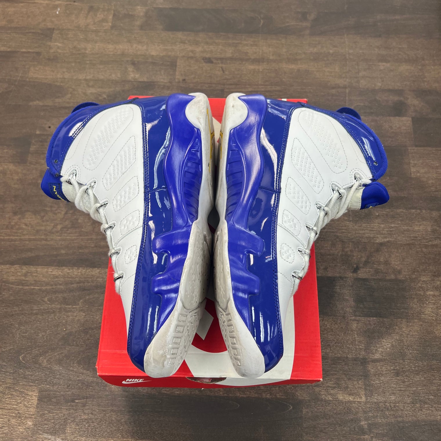 Kobe Jordan 9 (USED,NO BOX)