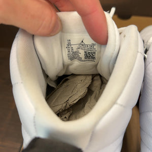 Jordan 12 Retro Taxi Flip Size 10 (Pre-Owned) - aux