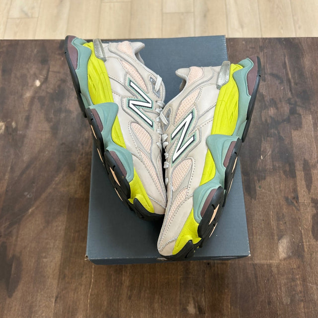 New Balance 9060 Moonbeam Vintage Rose Lime - Image 1