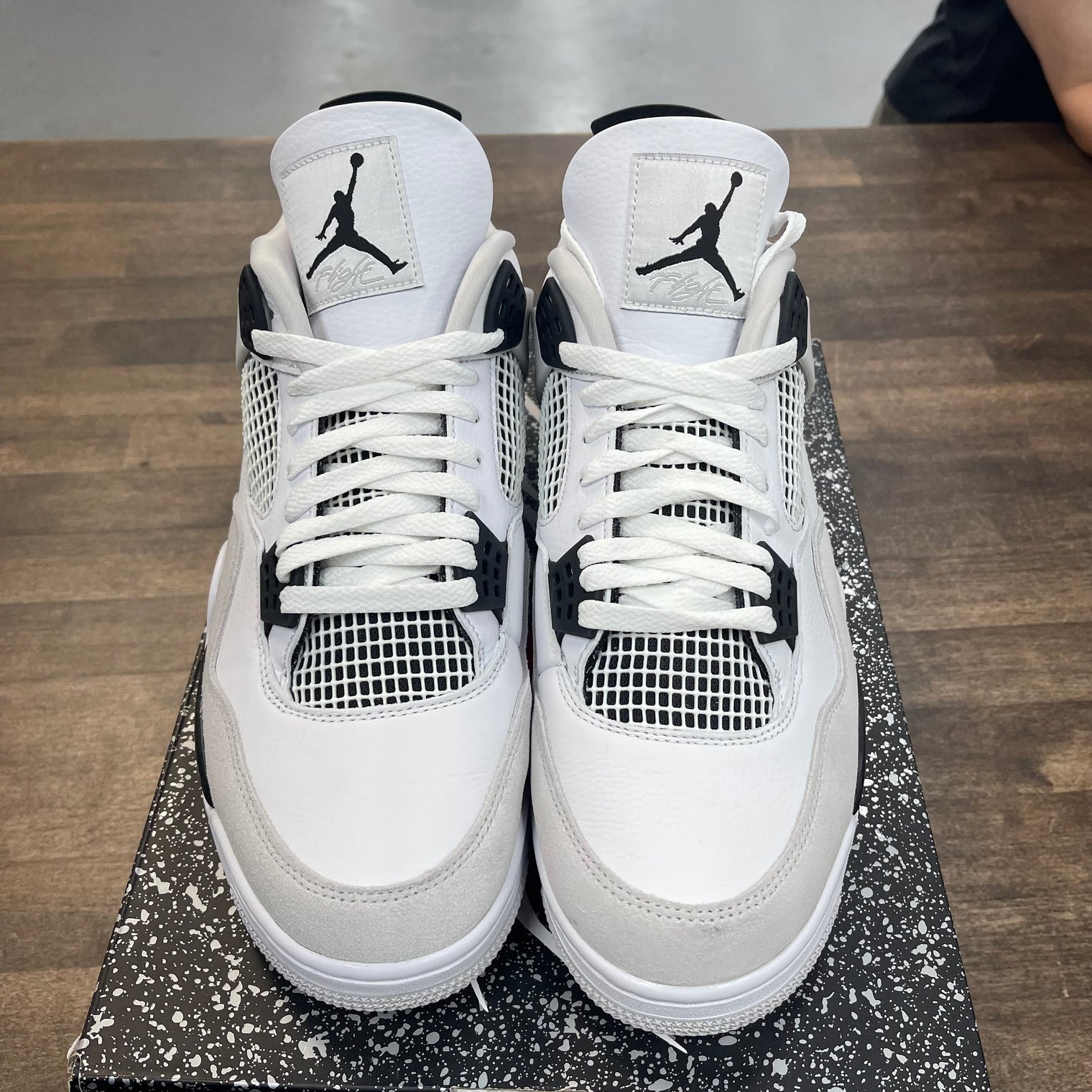 Military Black Jordan 4 (USED)
