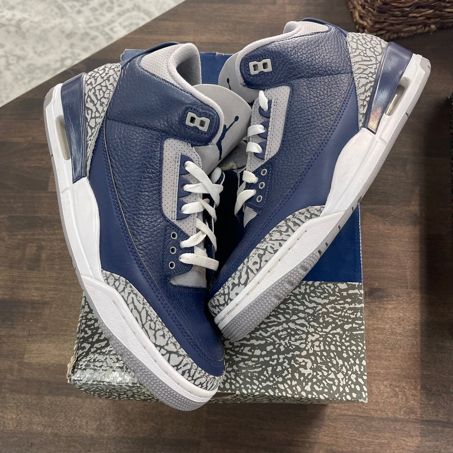 Jordan 3 Georgetown (USED)