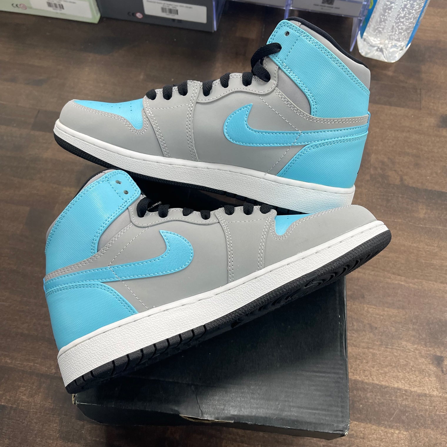 Tide Pool Jordan 1 High (GS)