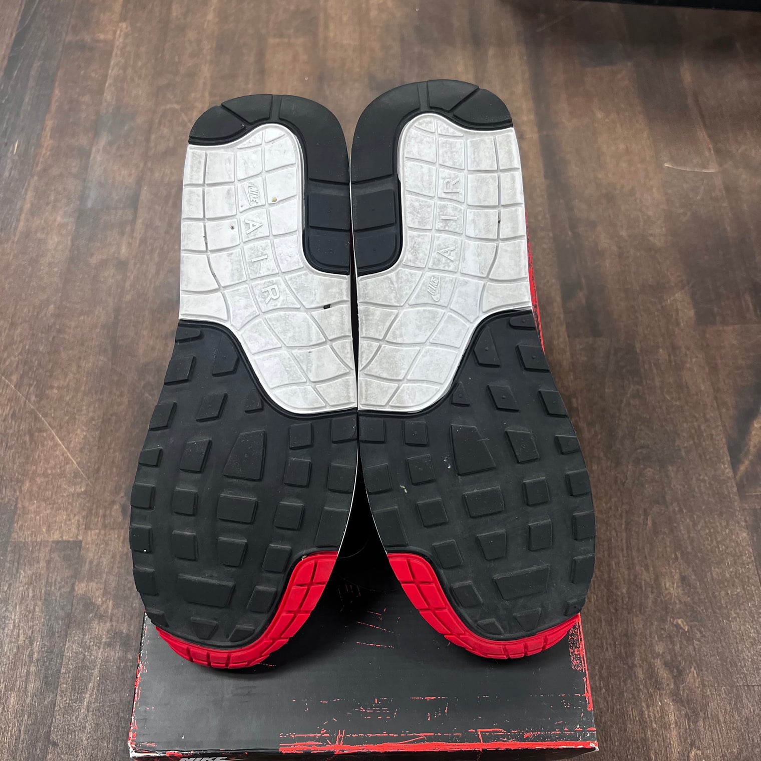 University Red Big Bubble Air Max 1 OG (USED)