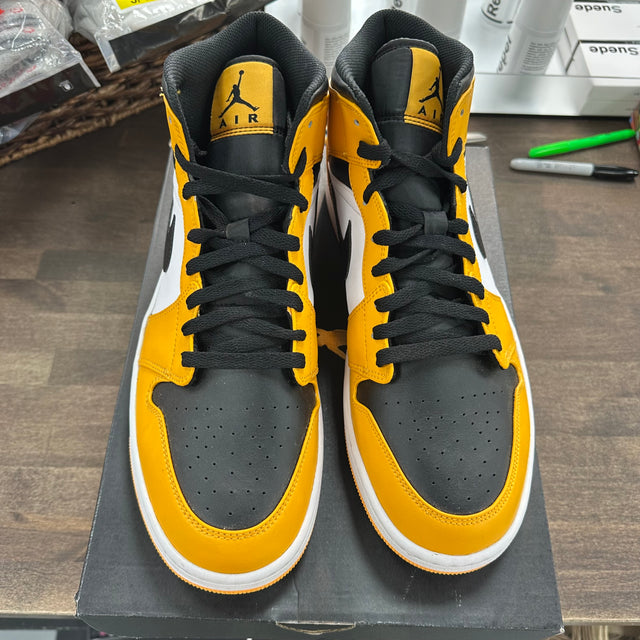 Taxi Jordan 1 Mid (USED)