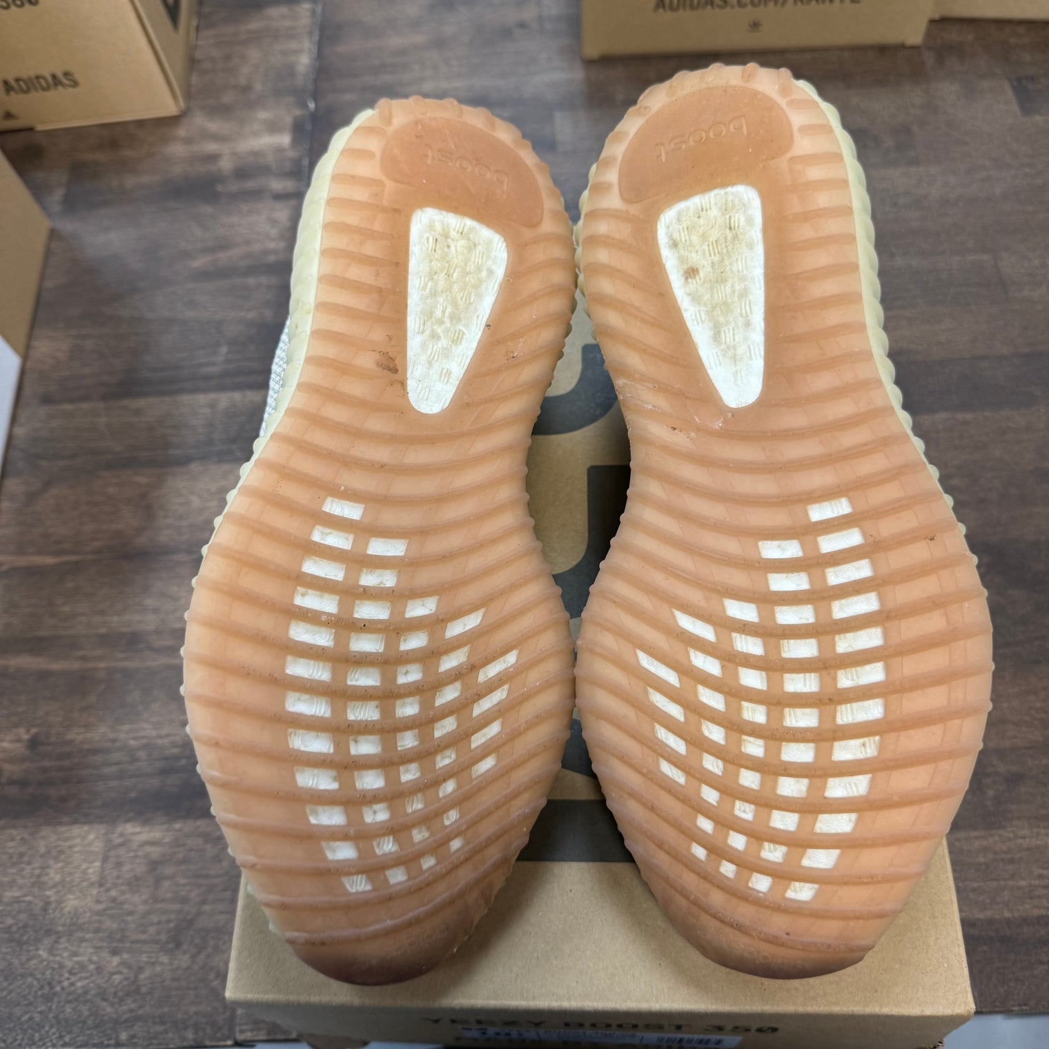 Citrin Yeezy 350 (USED)