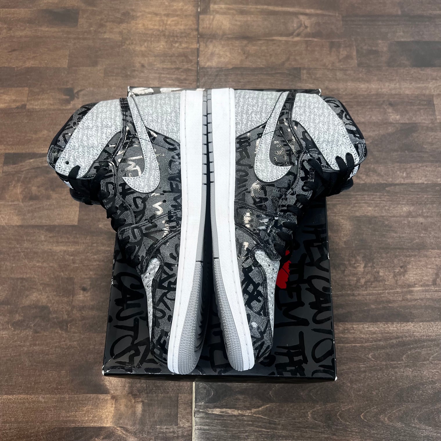 Rebellionaire Jordan 1 High (USED)
