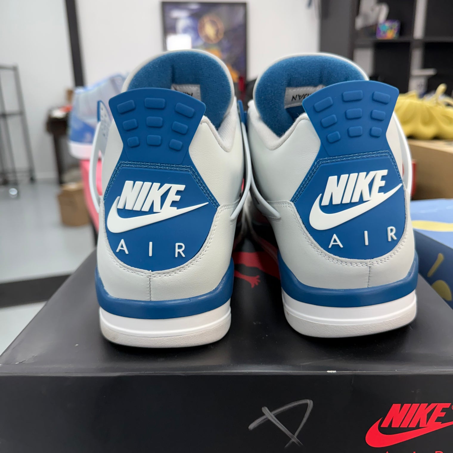 Military Blue Jordan 4 Retro (USED)