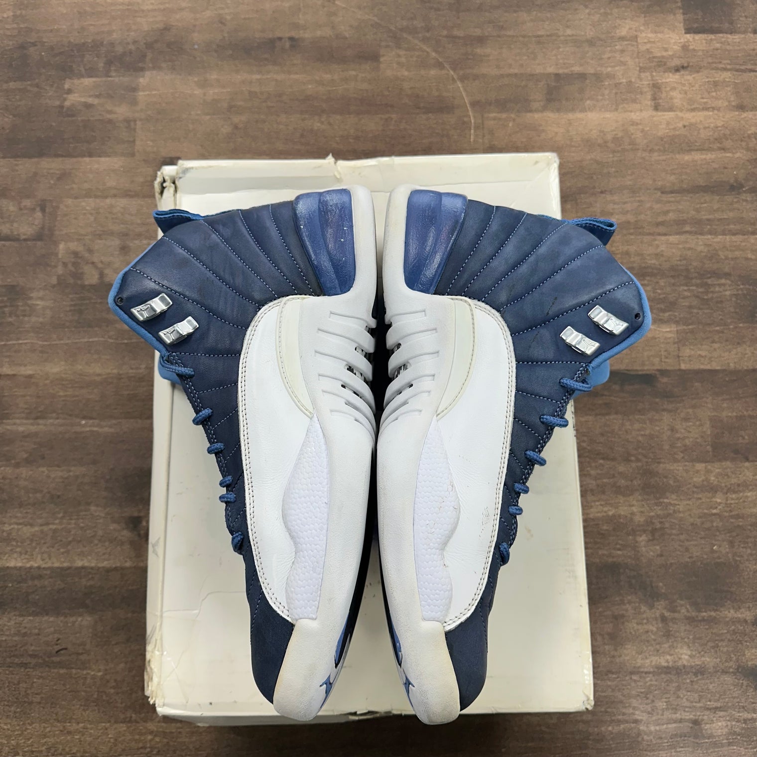 Jordan 12 Retro Indigo (US 11) (USED)