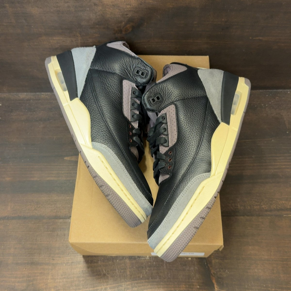 Jordan 3 Retro OG SP A Ma Maniére While You Were Sleeping (Women's) Size 13.5W (Pre-Owned) - Image 2