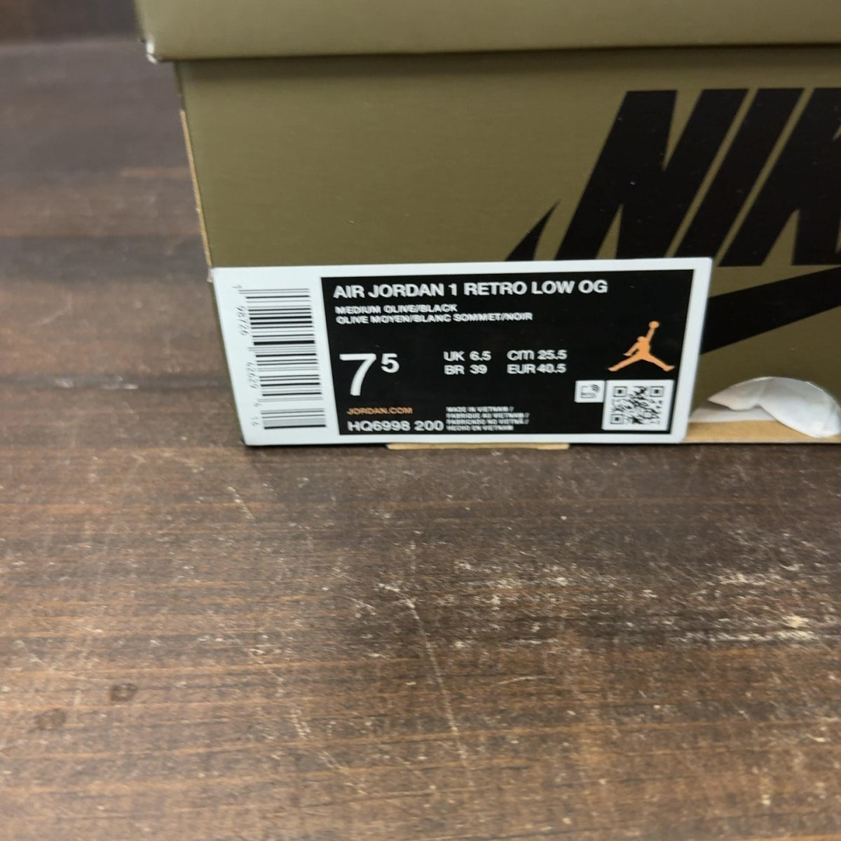 Jordan 1 Retro Low OG Medium Olive Size 7.5 (Pre-Owned)