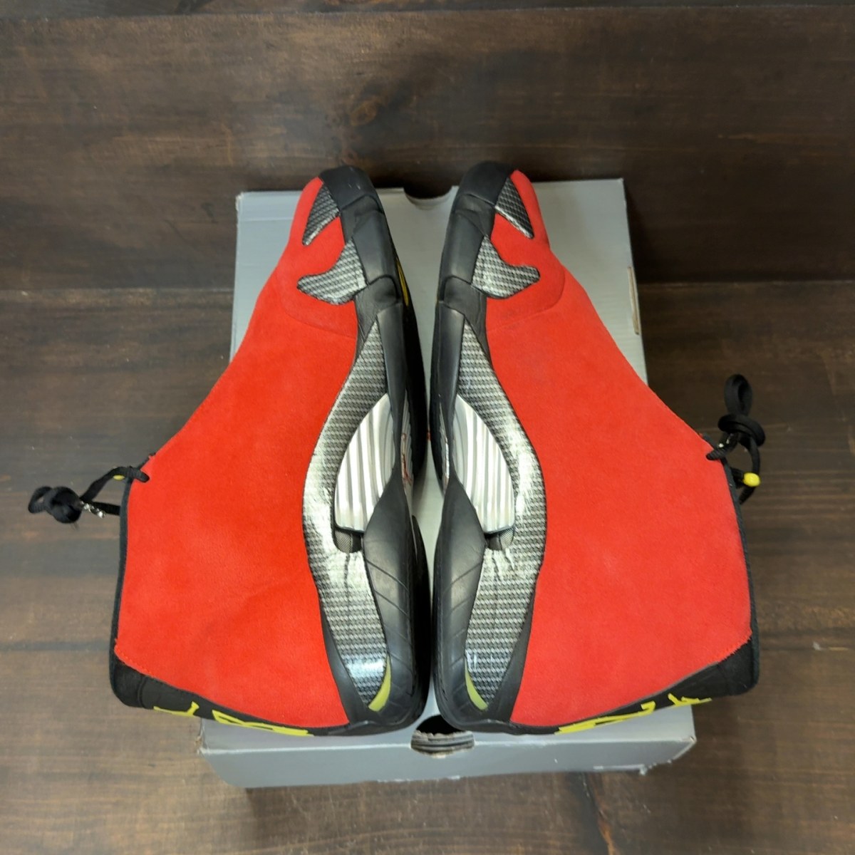 Jordan 14 Retro Ferrari (2025) - Image 6