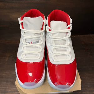 Jordan 11 Retro Cherry (2022) Size 11 (Pre-Owned) - Image 3