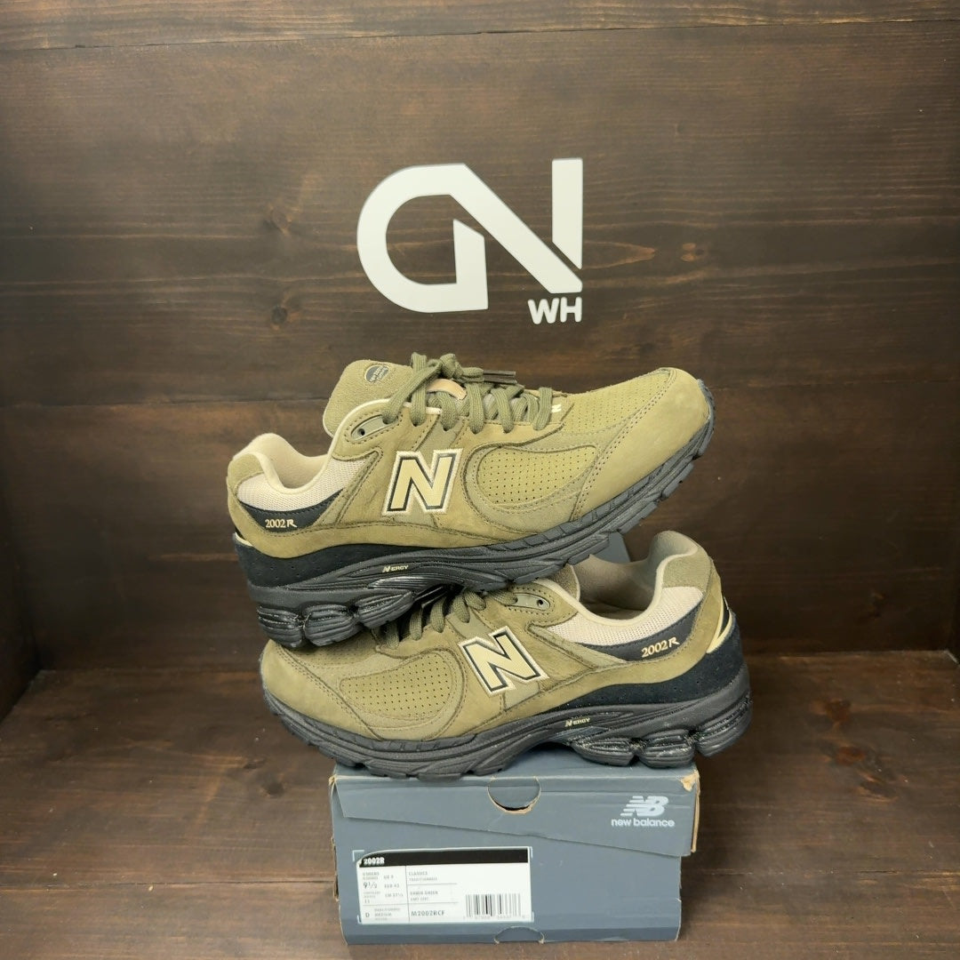 New Balance 2002R Olive Green Black Size 9.5 (Pre-Owned)