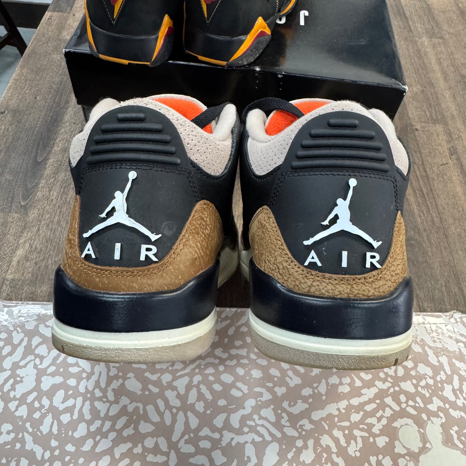 Desert Elephant Jordan 3 Retro (USED)