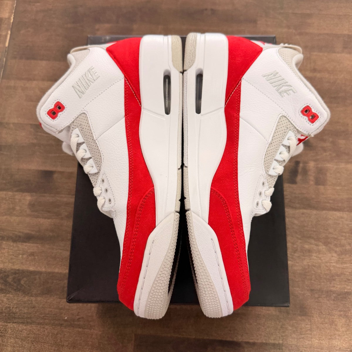 Jordan 3 Retro Tinker White University Red - Image 3